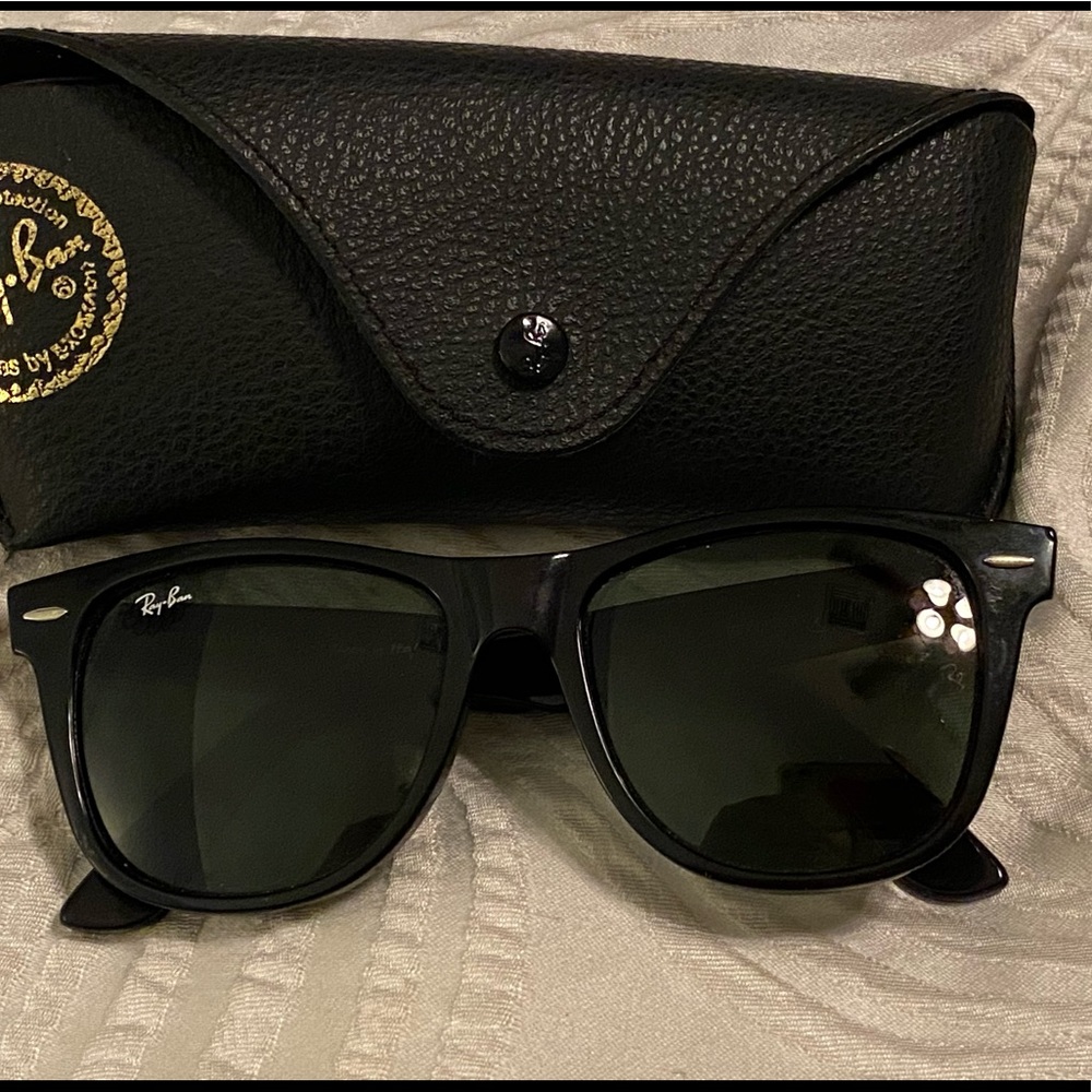 Rayban Wayfarer Sunglasses